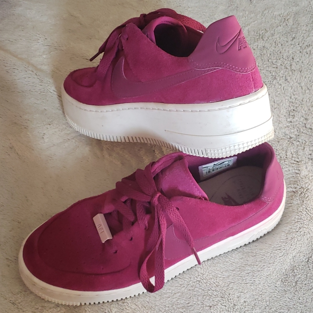 Nike AF1 Women 7 Plum Purple Platform Sneakers